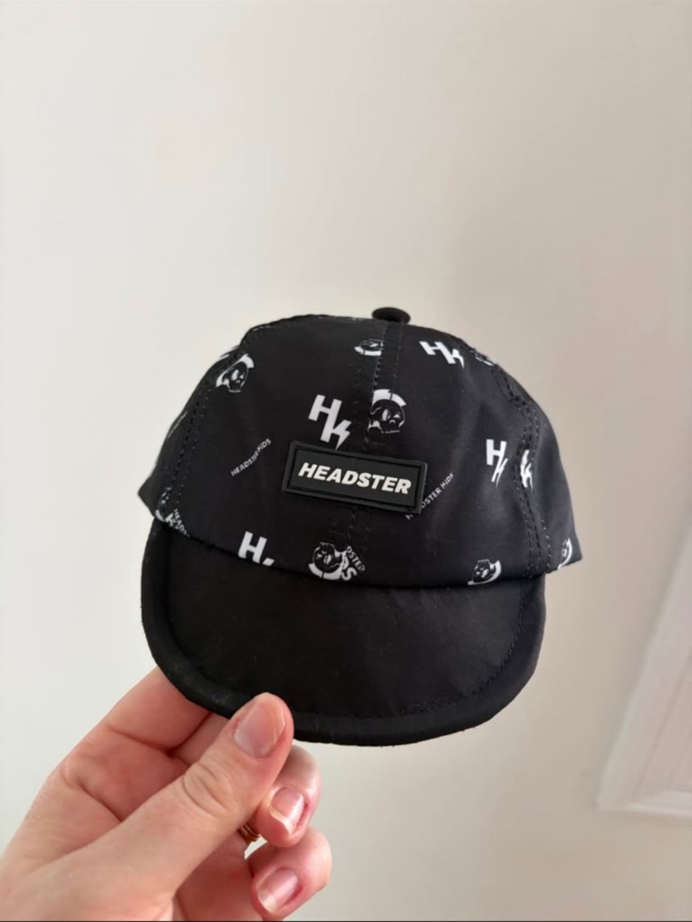 Black Kids Hat with Logo Print